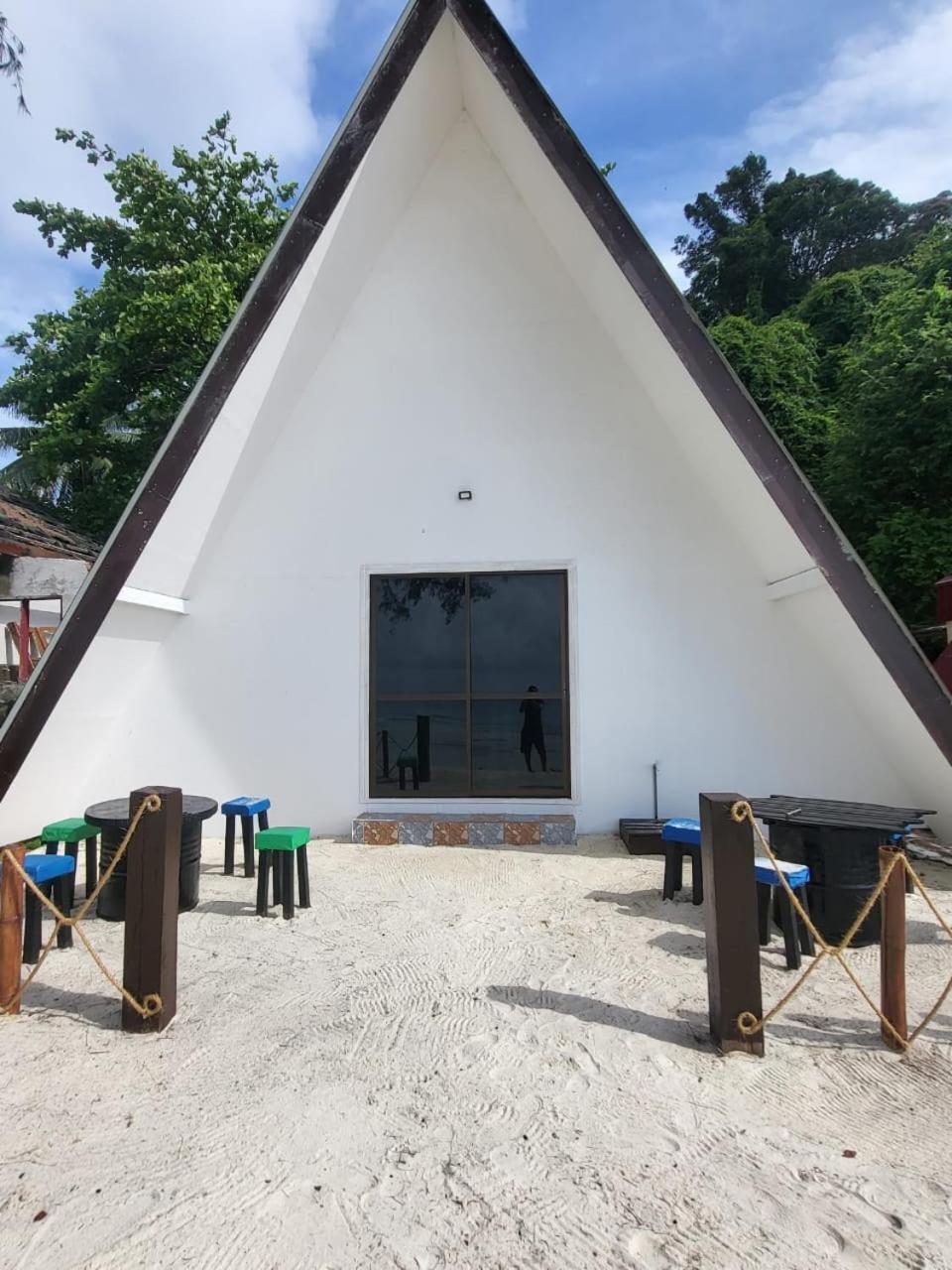 Dewati Roomstay B&B Lang Tengah Extérieur photo